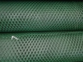 Сетка пластиковая  зелёная , ячейка 15 мм., высота  2,0 м.,  длина 20 м. , рулон - 40 кв.м.