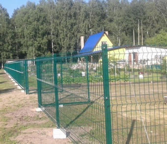 ворота из 3d панелей оцинкованные с полимерным покрытием распашные 1,93×4,03м., пр.4 мм.