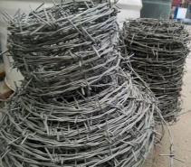 колючая проволока от производителя!  диаметр 1,8 мм. скидка 20 %!