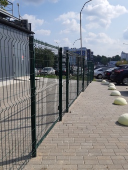 распашные ворота из 3d панелей оцинкованные с полимерным покрытием 1,22×4,03 м., пр.5 мм.