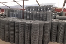 Сетка сварная оцинкованная от производителя по лучшей цене! Диаметр проволоки и размер ячейки всегда соответствуют заявленным!