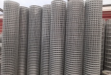 САМАЯ НИЗКАЯ ЦЕНА НА СЕТКУ СВАРНУЮ ОЦИНКОВАННУЮ В РУЛОНАХ СОБСТВЕННОГО ПРОИЗВОДСТВА!