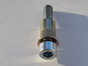 фиксатор  оцинкованный + саморез (винт)