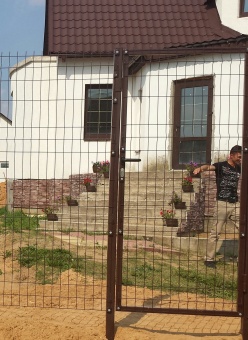 калитка из 3d панели оцинкованной с полимерным покрытием 1,93×1м., пр.4 мм.