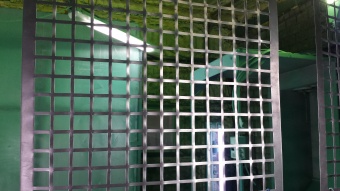 квадратные отверстия рядами, х/к, ячейки 10×10 мм, шаг 14мм, 1000×2000×1 мм