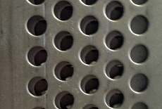 РАСПРОДАЖА!  МЕТАЛЛИЧЕСКИЕ ПЕРФОРИРОВАННЫЕ ЛИСТЫ С КРУГЛЫМИ ОТВЕРСТИЯМИ!