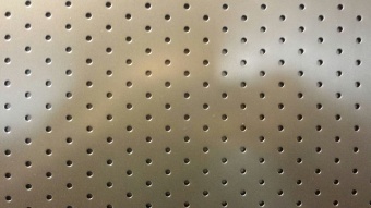 круглые отверстия по шестиугольнику, х/к, диаметр 25 мм, 1000×2000×1 мм