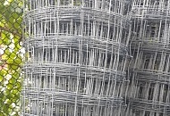 забор из какой сетки самый недорогой, но качественный?