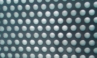 круглые отверстия по шестиугольнику, х/к, диаметр 25 мм, 1000×2000×1 мм